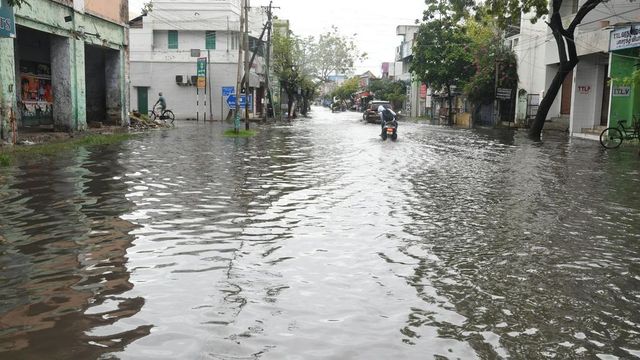 Schools, colleges closed in southern Tamil Nadu districts due to heavy rainfall