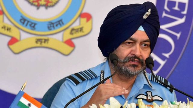 Air Force chief Dhanoa warns Pakistan, says IAF always alert along Indo-Pak border