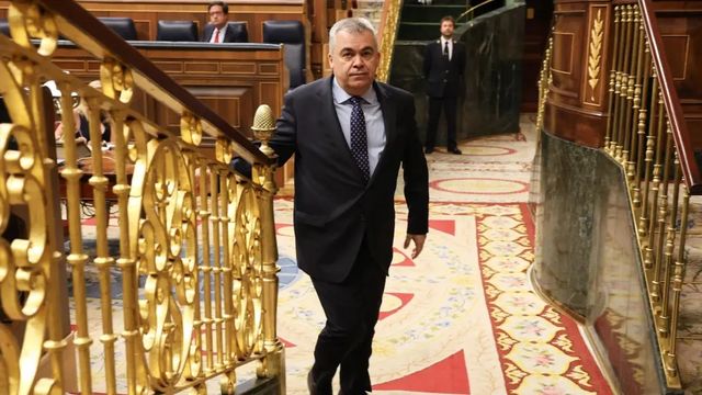 Santos Cerdán asegura que entregará su acta de diputado el lunes y que prescindirá del aforamiento para defenderse