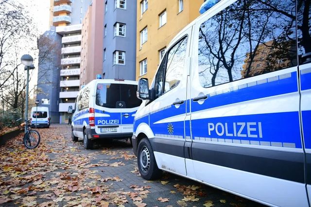 Poliția din Berlin a arestat un canibal, după ce au fost găsite oase umane într-un parc