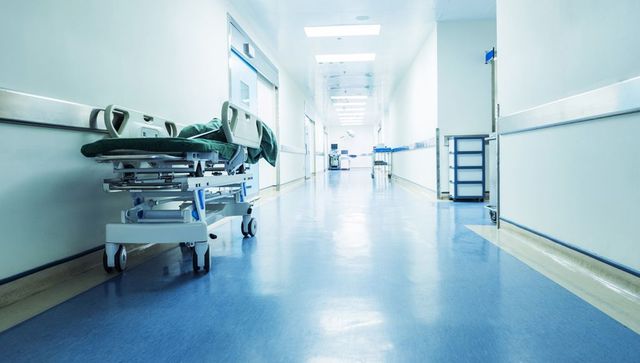 Un biciclist a ajuns în stare gravă la spital după ce a fost lovit de un BMW la Chetrosu