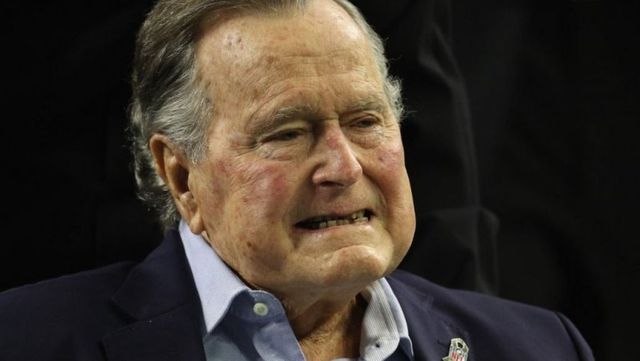 Fostul președinte american George Bush Senior a fost condus pe ultimul drum