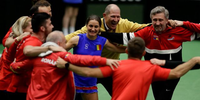 Romania stun champions Czech Republic in Fed Cup