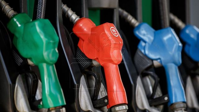 Prețuri mai mici pentru carburanți