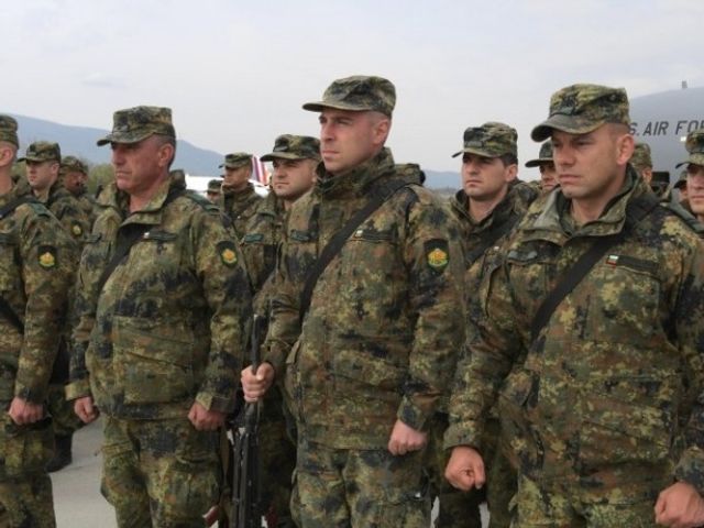 39-ият български военен контингент се завърна от Афганистан