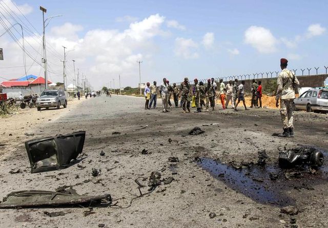 Somalia, autobomba esplode nei pressi del parlamento a Mogadiscio, morti