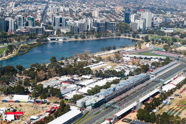 Formule 1 nezačne sezonu v Austrálii, většina týmů byla proti