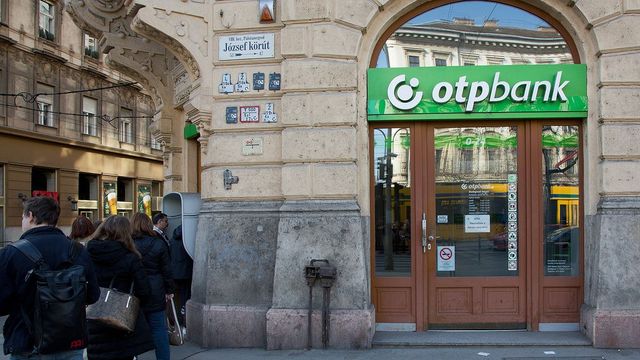 Bírságot kapott az OTP bankcsoport több intézménye