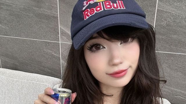 Who is Emiru? Twitch streamer and cosplayer assaulted at TwitchCon 2025
