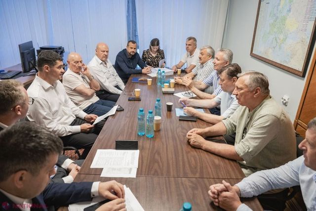 Specialiști implicați în construcția blocului din Durlești afectat de incendiu au fost lăsați fără certificate de atestare