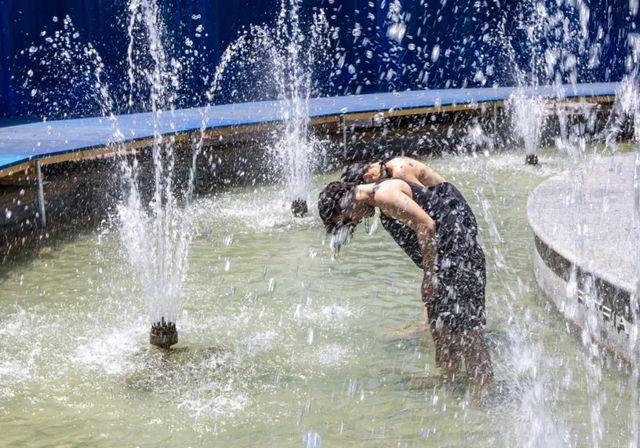 España se prepara para su primera ola de calor del verano con máximas de más de 40 grados