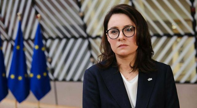 Zelensky propone il ministro dell'Economia Yulia Svyrydenko come premier