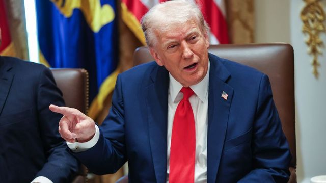 Személyesen tárgyal Donald Trump és Volodimir Zelenszkij