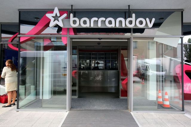 TV Barrandov v noci na dnešek přestala vysílat