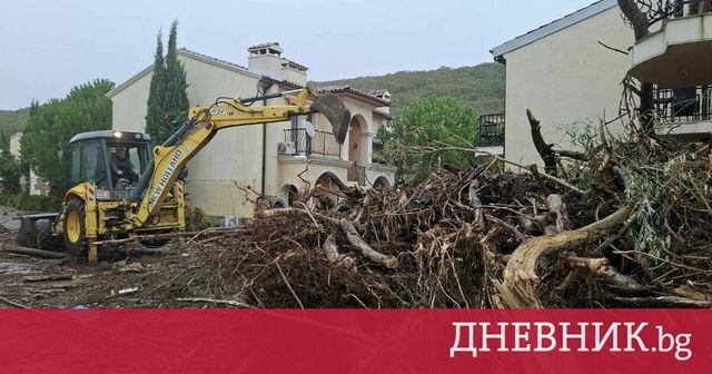 Областният управител на Бургас задейства BG-Alert за Царево