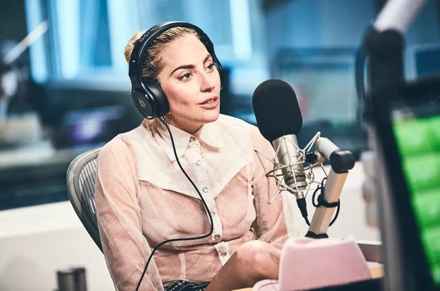 1 Noiembrie – Ziua Radioului