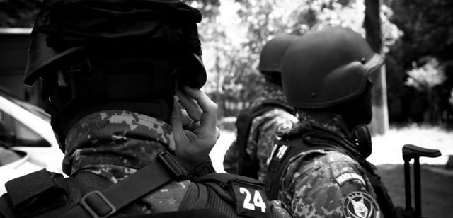 Percheziții pentru trafic de droguri în Argeș. Printre suspecți - angajat la Penitenciarul Mioveni