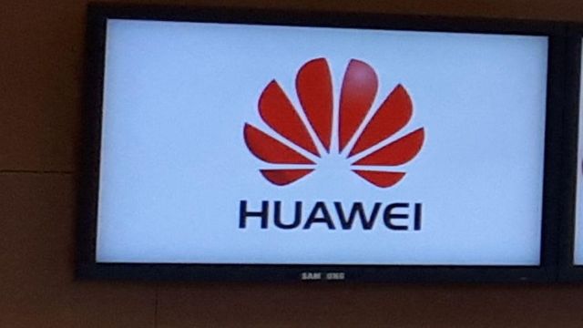 Huawei, Cina agli Usa: 'basta isteria'