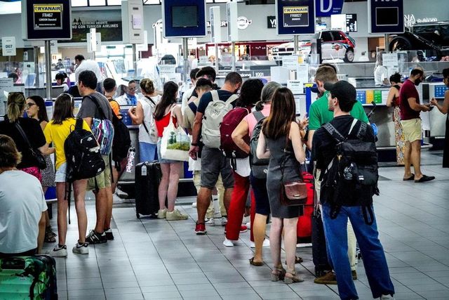 Non sono più necessari documenti per imbarco voli Italia-Ue