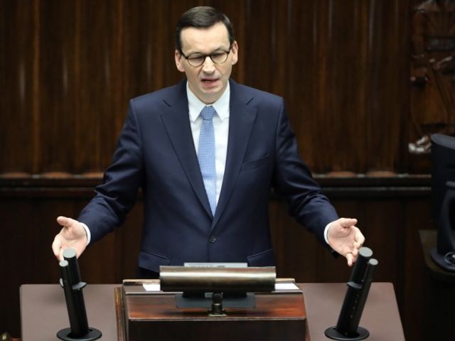 Полша предвижда пик на пандемията през май и юни