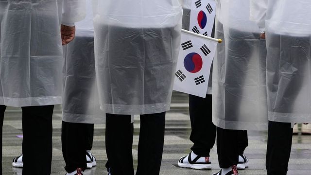 South Korean Man Gets 14-Month Jail Term for Praising North in Poem