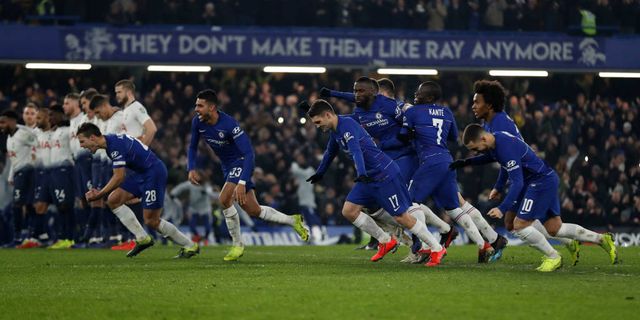 Manager Maurizio Sarri hopes for Chelsea revival after EFL Cup win against Tottenham