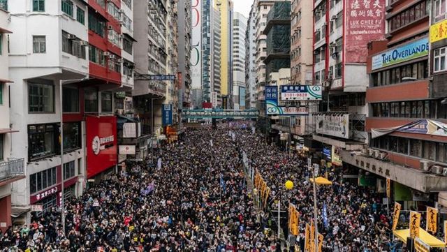 Președintele chinez a promulgat controversata lege a securitatii nationale in Hong Kong