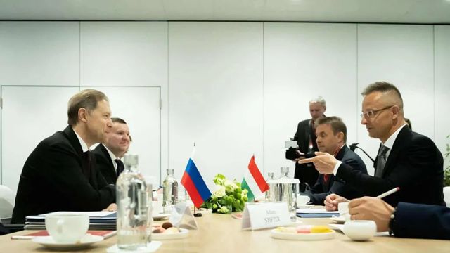 Szijjártó Péter Szentpéterváron tárgyalt az oroszokkal