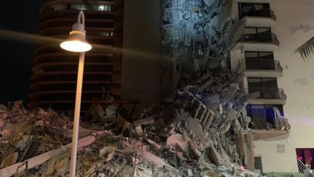 Uriașă operațiune de salvare, după ce un bloc de 12 etaje de lângă Miami Beach s-a prăbușit parțial în timpul nopții