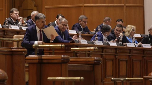 Guvernul României a primit votul de încredere al Parlamentului