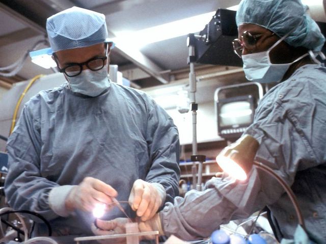 Primo trapianto al mondo di arteria polmonare