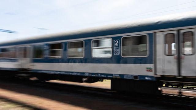 Három hétig nem közlekednek a vonatok Tatabánya és Biatorbágy között