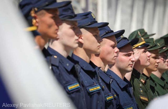 Rusia promovează recrutarea în armată în Kazahsatnul vecin