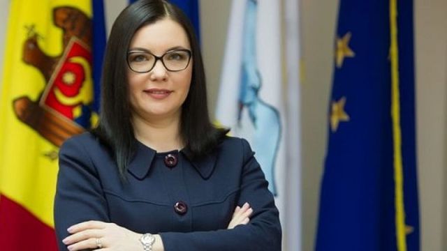 Председатель ЦИК Алина Руссу сложила свои полномочия