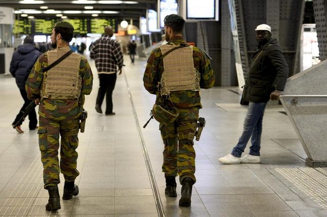 Cessato l'allarme bomba a Bruxelles