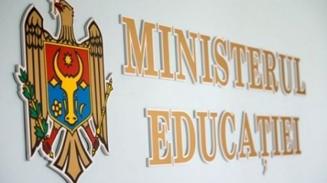 Ministerul Educației a suspendat temporar înscrierea copiilor în clasa I