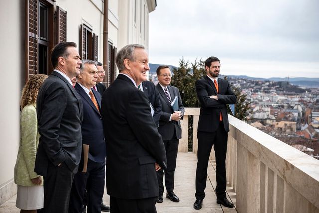 Orbán Viktor amerikai képviselőkkel tárgyalt