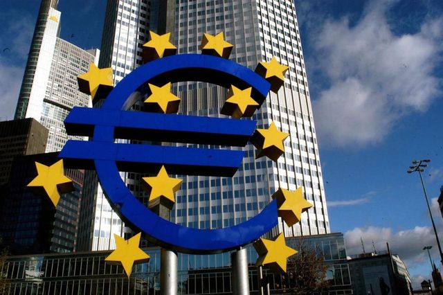 Banca Central Europeană a sufocat creșterea economică în zona euro