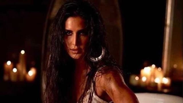 Can't Take Our Eyes Off Katrina Kaif In 'Zero' Song 'Husn Parcham'
