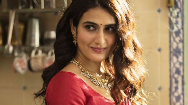 Suraj Pe Mangal Bhari first look: Fatima Sana Shaikh epitomises beautiful Indian girl in red saree