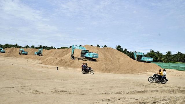 Supreme Court Setback For Tamil Nadu In Probe Into Illegal Sand Mining