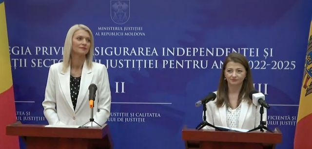 Conferință de presă susținută de ministra Justiției Veronica Mihailov-Moraru, și ministra Justiției a României, Alina Gorghiu
