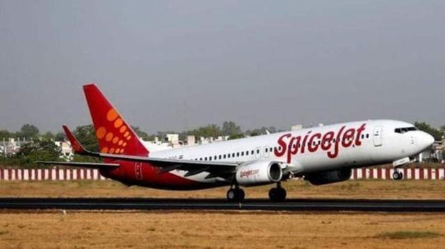 Army officer attacks SpiceJet employees at Srinagar airport over excess baggage issue