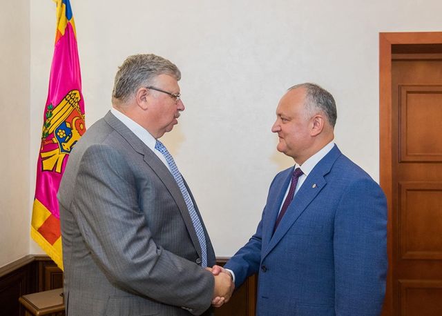 Додон: Надеюсь, в ближайшем будущем Молдова станет участником Евразийского банка развития