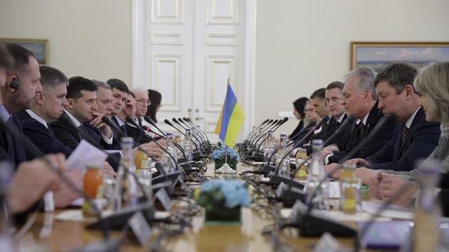 На Украине утвердили пять сценариев реинтеграции Донбасса