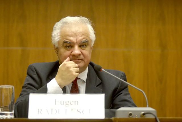 Consilier BNR: Dacă nu schimbăm direcția, duminica viitoare, Titanic scrie pe noi