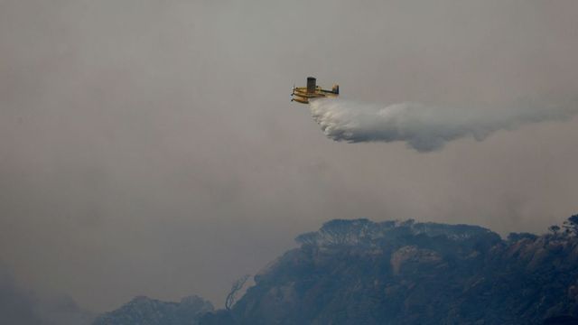 Las fotos del incendio de Tarifa