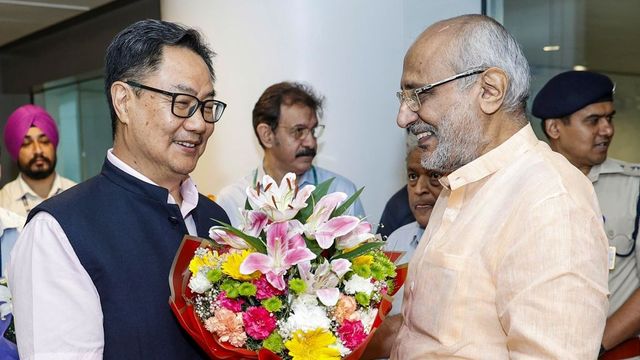 Congress To Probe On Cross Voting |Cross-voting stings INDIA bloc as CP Radhakrishnan sweeps polls