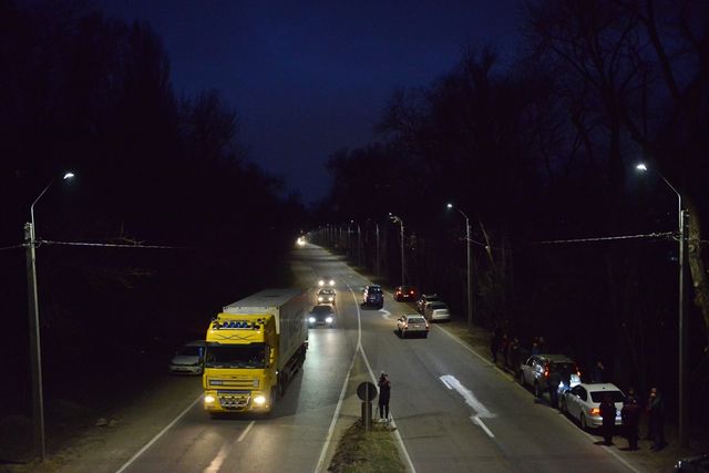 Strada Muncești din capitală a fost iluminată