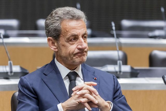 Fostul președinte al Franței Nicolas Sarkozy, condamnat la trei ani de închisoare
